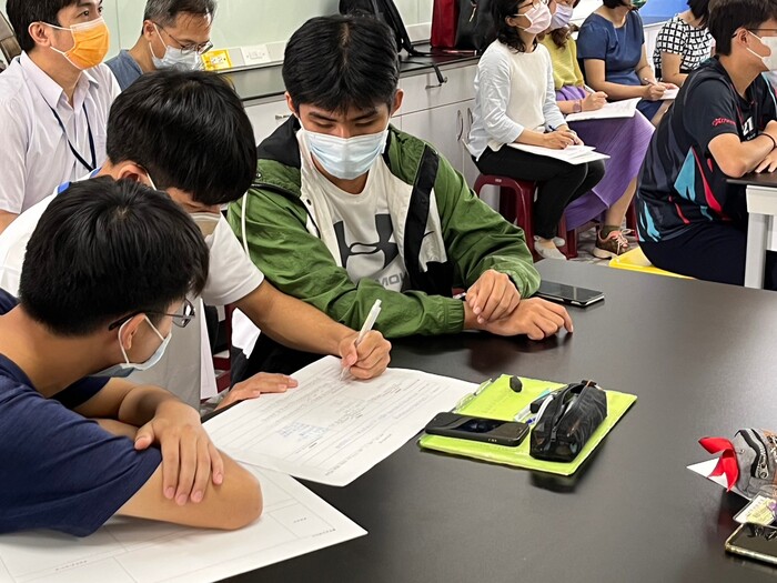 【招生專業化】112年4月21日高雄市立鼓山高中觀課暨學習歷程檔案發表活動圖片
