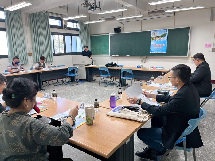 【招生專業化】114年12月1日中國語文學系辦理高中交流暨尺規座談圖片